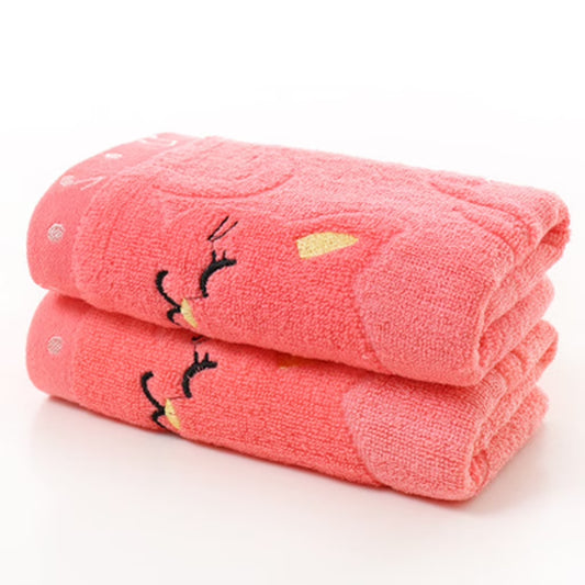 Trendy Pink Animal Print Bath Towel - Super Soft & Quick Dry for Kids' Fun!
